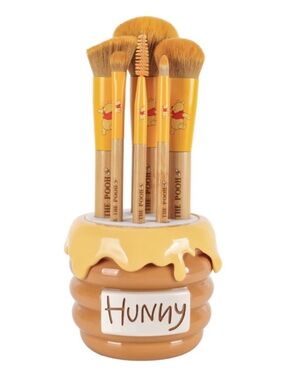 NIB Winnie the Pooh "HUNNY" 6-PC Makeup Brush Set w/Holder
